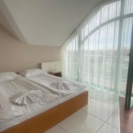 Na Cyplu Hotell Mrągowo