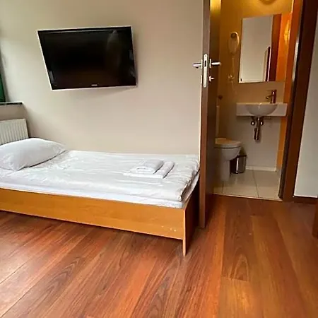 Hotel Na Cyplu *